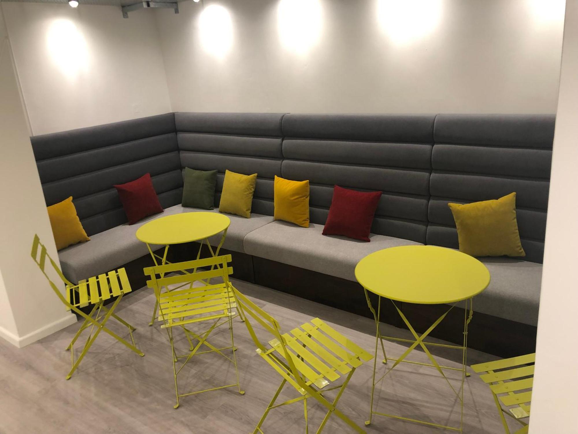 Digital Nomad Studio Норвич Экстерьер фото